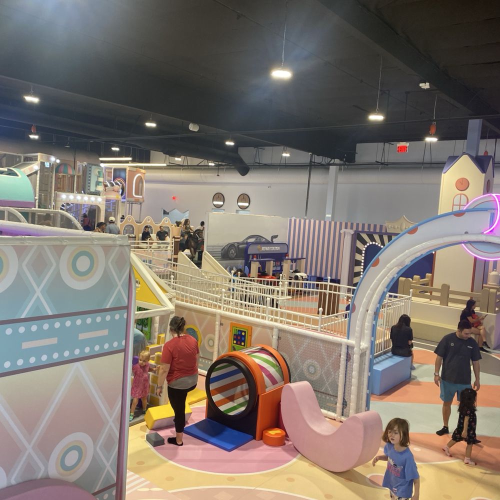 Huge Playpie playground. Huge Playpie playground.