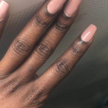 Armandeus Coconut Grove - 6days after my nails were done! - Hair Stylists Near Me - Miami, Florida Armandeus Coconut Grove - 6days after my nails were done! - Hair Stylists Near Me - Miami, Florida
