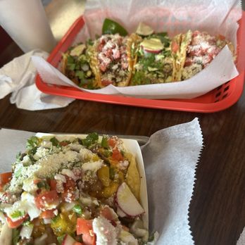 Litas Tacos - Nacho Supreme- Steak Nacho & 4 taco combo - Tacos Near Me - Florence, Kentucky Litas Tacos - Nacho Supreme- Steak Nacho & 4 taco combo - Tacos Near Me - Florence, Kentucky