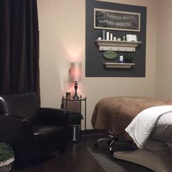 Love to Wax! - Love to Wax treatment room.