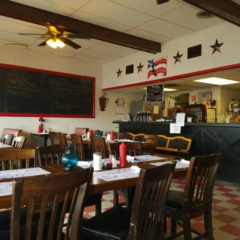C and B Diner - Very nice people,  excellent service,  great food - Diners Near Me - Chesapeake, Virginia