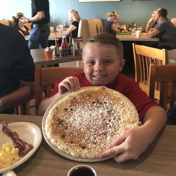 Henhouse Cafe - Cafes Near Me - Gilbert, Arizona
