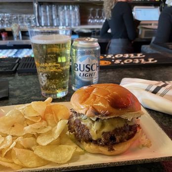Edacious - Wonderful smash burg HH pricing. $1.5 Busch light it must be a typo - New American Near Me - Avon Lake, Ohio Edacious - Wonderful smash burg HH pricing. $1.5 Busch light it must be a typo - New American Near Me - Avon Lake, Ohio