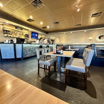 Red Ginger Restaurant - Interior - Chinese Near Me - Temecula, California