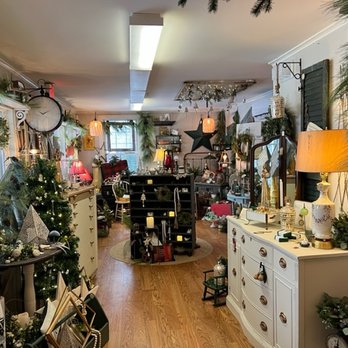 Re-Inspired - Beautifully organized- so much to see. - Home Decor Near Me - Southwick, Massachusetts