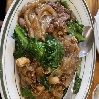 Ayada Thai - N3. Pad See Ew with beef - Thai Near Me - Elmhurst, New York