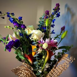 Cedar LeFleur & Gifts