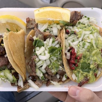 Agave Taco Shop - From left to right: carnitas 5/5, carne asada 2.5/5, al pastor 4/5. Didn't expect to get lemons on the side lol - Mexican Near Me - San Diego, California