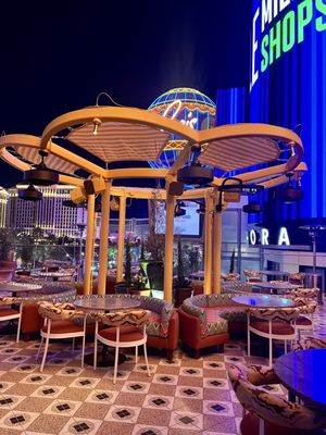 Caramella - Planet Hollywood by null
