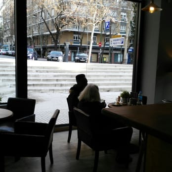 Söttgodis - Friends - Cafeteria Near Me - Madrid, M Söttgodis - Friends - Cafeteria Near Me - Madrid, M