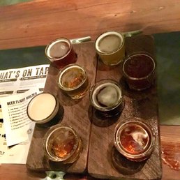 2 flights, 8 beers