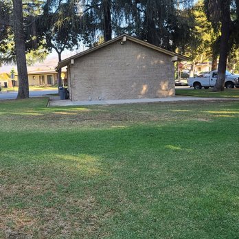 Kuns Park - The restroom located on the corner of 5th St. and Magnolia Ave. - Parks Near Me - La Verne, California