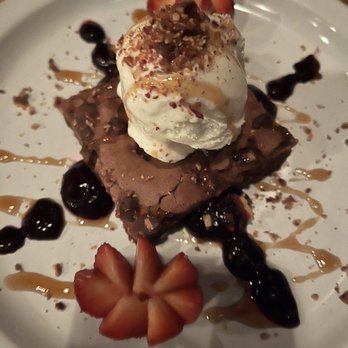 Bea - Brownie Sundae - Cocktail Bars Near Me - New York, New York Bea - Brownie Sundae - Cocktail Bars Near Me - New York, New York