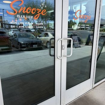 Snooze, an A.M. Eatery - Front door - Breakfast & Brunch Near Me - Tucson, Arizona