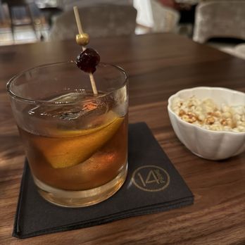 14 Prime - Old fashioned with special popcorn - Steakhouses Near Me - Jacksonville, Florida 14 Prime - Old fashioned with special popcorn - Steakhouses Near Me - Jacksonville, Florida