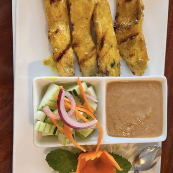 Calistoga Thai Kitchen - Chicken Satay - Thai Near Me - Calistoga, California Calistoga Thai Kitchen - Chicken Satay - Thai Near Me - Calistoga, California
