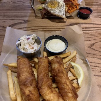 WOB Bar & Kitchen - Pubs Near Me - Pooler, Georgia WOB Bar & Kitchen - Pubs Near Me - Pooler, Georgia