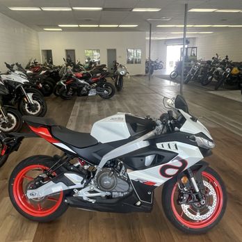 Pro Italia - Motorcycle Dealers Near Me - Glendale, California