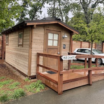Wildhaven Sonoma - ADA Accessible communal shower/bathroom. - Campgrounds Near Me - Healdsburg, California