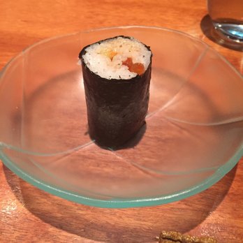 Koy Shunka - Salmon roe maki - Japanese Near Me - Barcelona, B