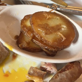 Bouchon - pommes Lyonnaise - flavorless & dry - French Near Me - Las Vegas, Nevada Bouchon - pommes Lyonnaise - flavorless & dry - French Near Me - Las Vegas, Nevada