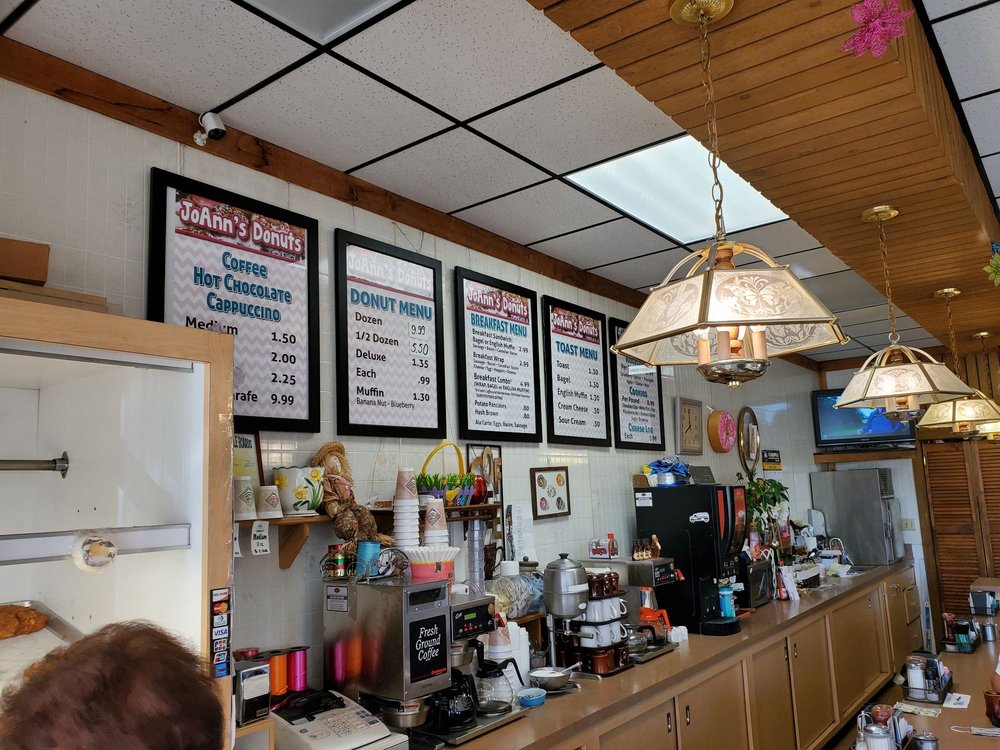 JO ANN’S DONUTS AND ICE CREAM PARLOR Updated June 2024 10 Photos