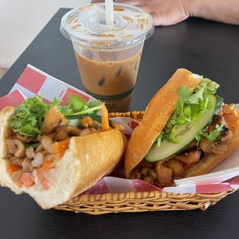 Le’s Banh Mi - lemongrass chicken banh mi and Vietnamese ice coffee - Cafes Near Me - Honolulu, Hawaii