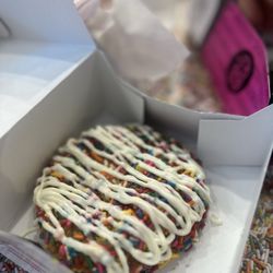 Night Owl Cookies - Birthday cake
