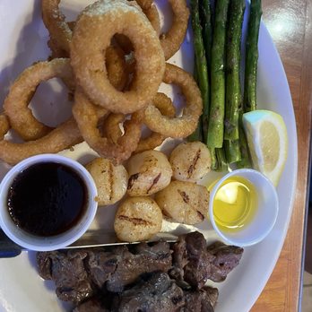CR Surf & Turf - Scallops, skewered steak, asparagus, onion rings - Seafood Near Me - Cedar Park, Texas CR Surf & Turf - Scallops, skewered steak, asparagus, onion rings - Seafood Near Me - Cedar Park, Texas