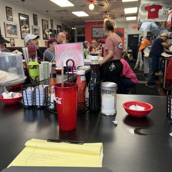 Jenny’s Diner - Counter and table area - Diners Near Me - Columbus, Ohio Jenny’s Diner - Counter and table area - Diners Near Me - Columbus, Ohio