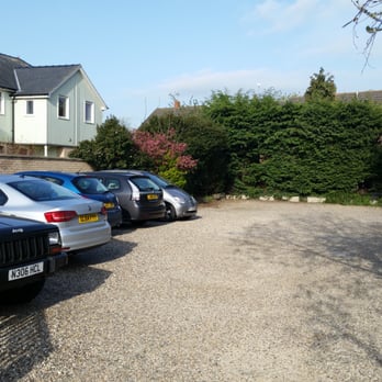 The Crown - Car patky - Pubs Near Me - Linton, CAM The Crown - Car patky - Pubs Near Me - Linton, CAM