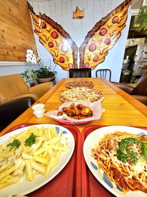 Pizza La Italiana by null