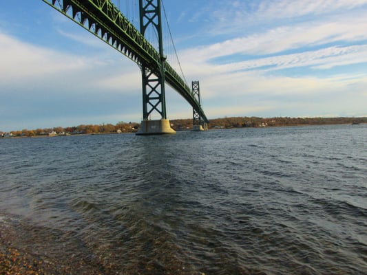 Bristol Ferry Lighthouse by null