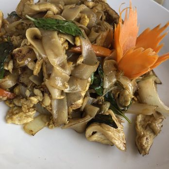 Pop Thai Restaurant - Thai Near Me - Orlando, Florida