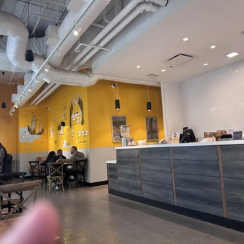Philz Coffee - Coffee & Tea Near Me - Chicago, Illinois
