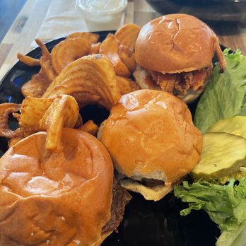 The Chicken Coop Kitchen & Bar - Pubs Near Me - Johnston, Rhode Island