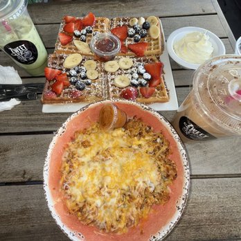 Zweet Cafe - Waffles (Weekends Only), Chorizo Bowl, Iced Spanish Latte, Iced Matcha Latte - Coffee & Tea Near Me - Los Angeles, California Zweet Cafe - Waffles (Weekends Only), Chorizo Bowl, Iced Spanish Latte, Iced Matcha Latte - Coffee & Tea Near Me - Los Angeles, California