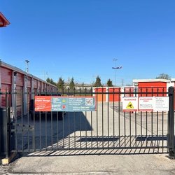 Public Storage
