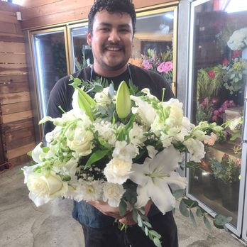 Stalks and Blooms - Beautiful arrangement - Florists Near Me - Long Beach, California Stalks and Blooms - Beautiful arrangement - Florists Near Me - Long Beach, California