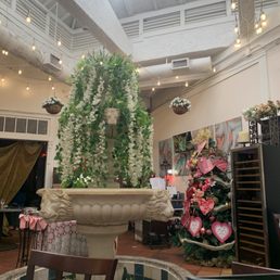 Lobby entry way. Lobby entry way.