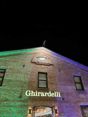 Ghirardelli Chocolate To Go by null