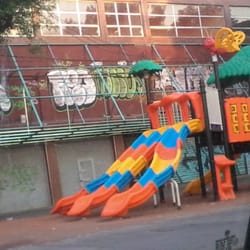 El Pollo Feliz