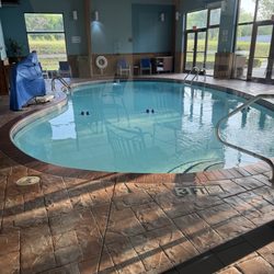 Holiday Inn Express & Suites Harrison