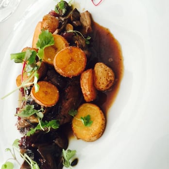 Tides Waterfront Dining - Seafood Near Me - Caloundra, QLD