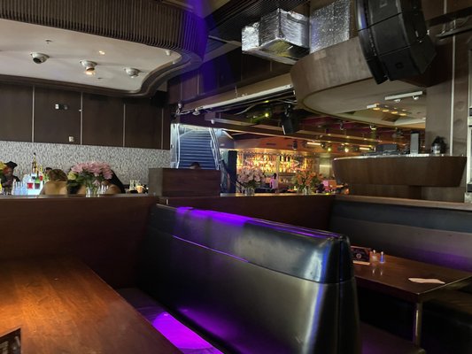Suite Food Lounge by null