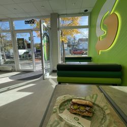 Subway - Neueröffnung nach Renovierung