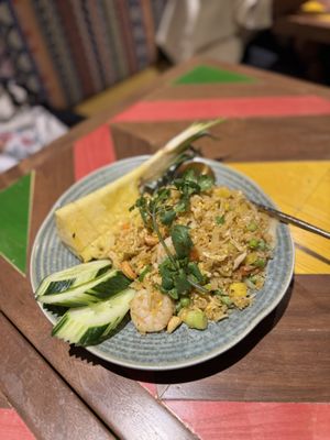 Pii Nong Thai Yonge - Eatery & Experience by null