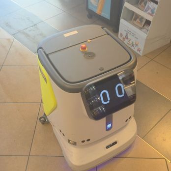 QuikTrip - Cool; an automatic floor cleaner robot! - Convenience Stores Near Me - Tucson, Arizona