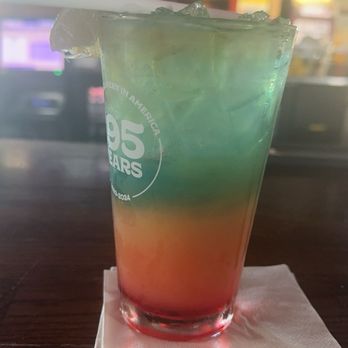 Cruise Inn - Bob Marley - Bars Near Me - Cincinnati, Ohio Cruise Inn - Bob Marley - Bars Near Me - Cincinnati, Ohio