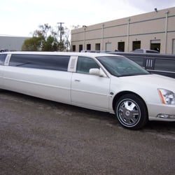 First Class Limousine - The newest and nicest limousine in the Pensacola Area.